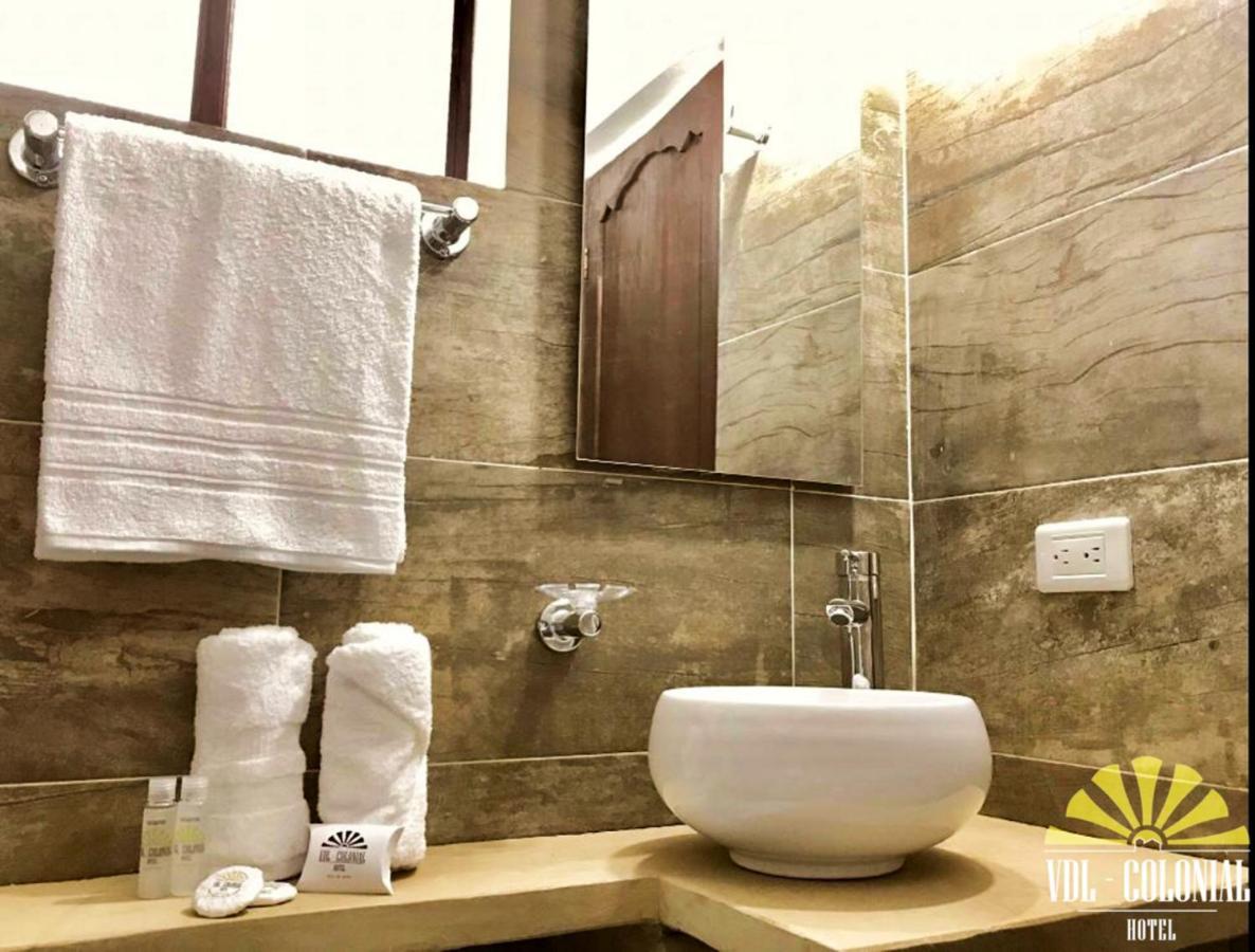 Hotel Vdl Colonial บียาเดเลย์บา ภายนอก รูปภาพ