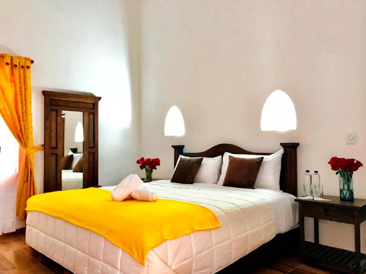 Hotel Vdl Colonial บียาเดเลย์บา ภายนอก รูปภาพ